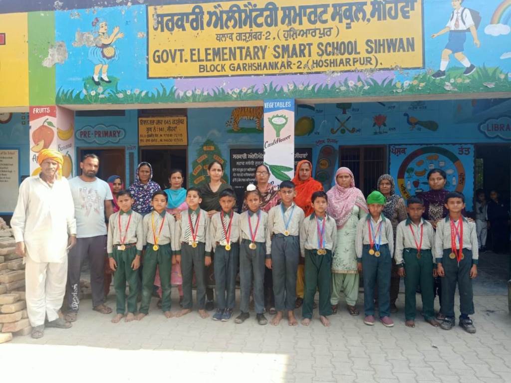 Students of Sihwan School who performed well in sports were honored
